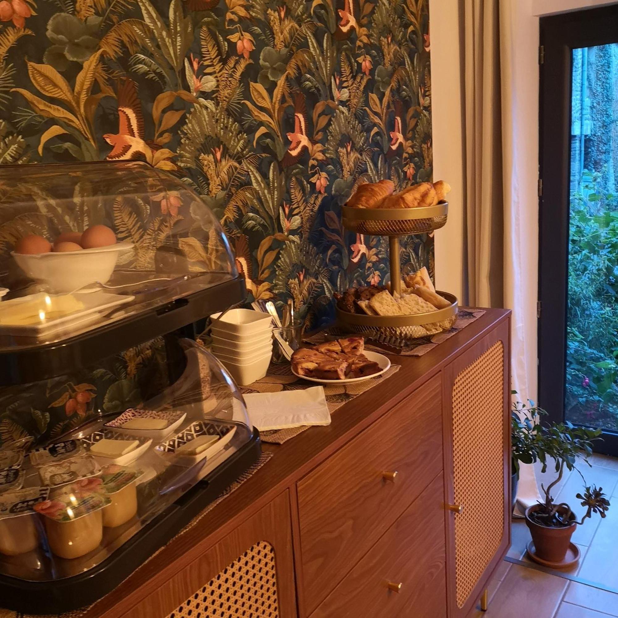 Au Gray Du Temps Suspendu Acomodação com café da manhã Pleslin-Trigavou Exterior foto